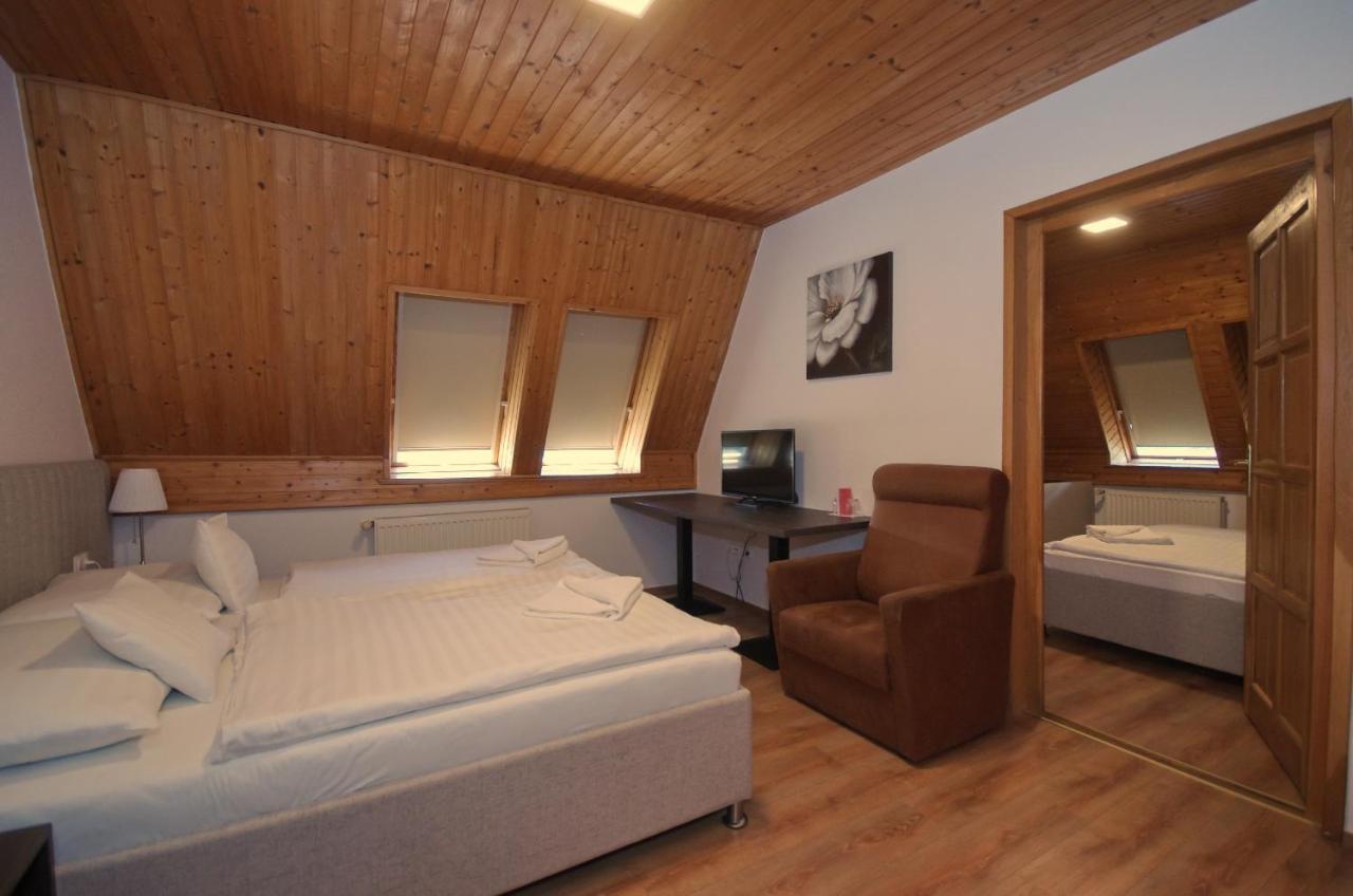 Aqua Hotel Gyula Luaran gambar
